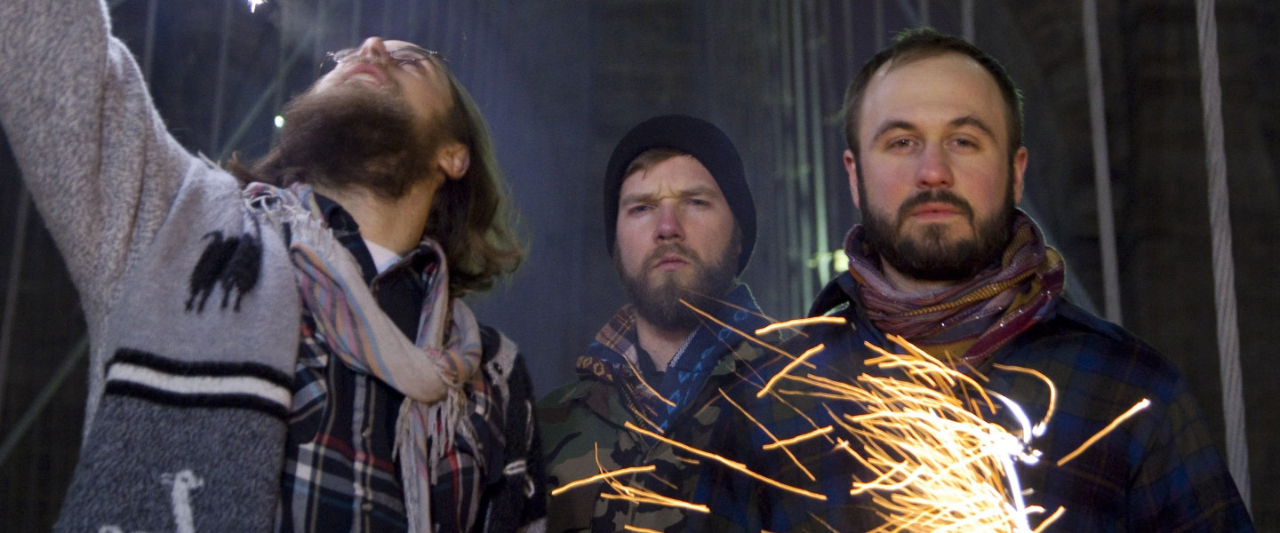 Akron/Family freak folk new weird america