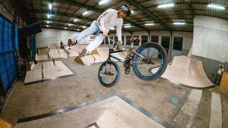 Traffic BMX at the Bad Yard Skatepark