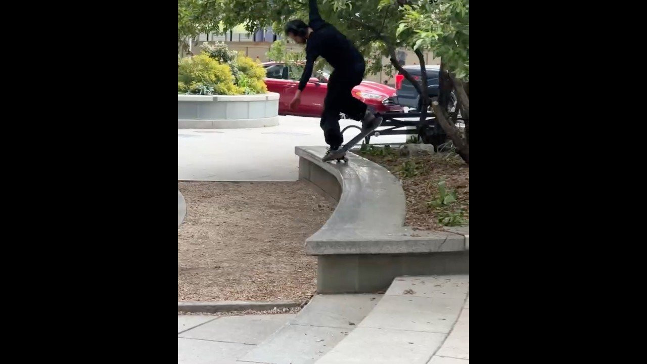 Enjoy the videos and music you love, upload original content, and share it all with friends, family, and the world on YouTube.