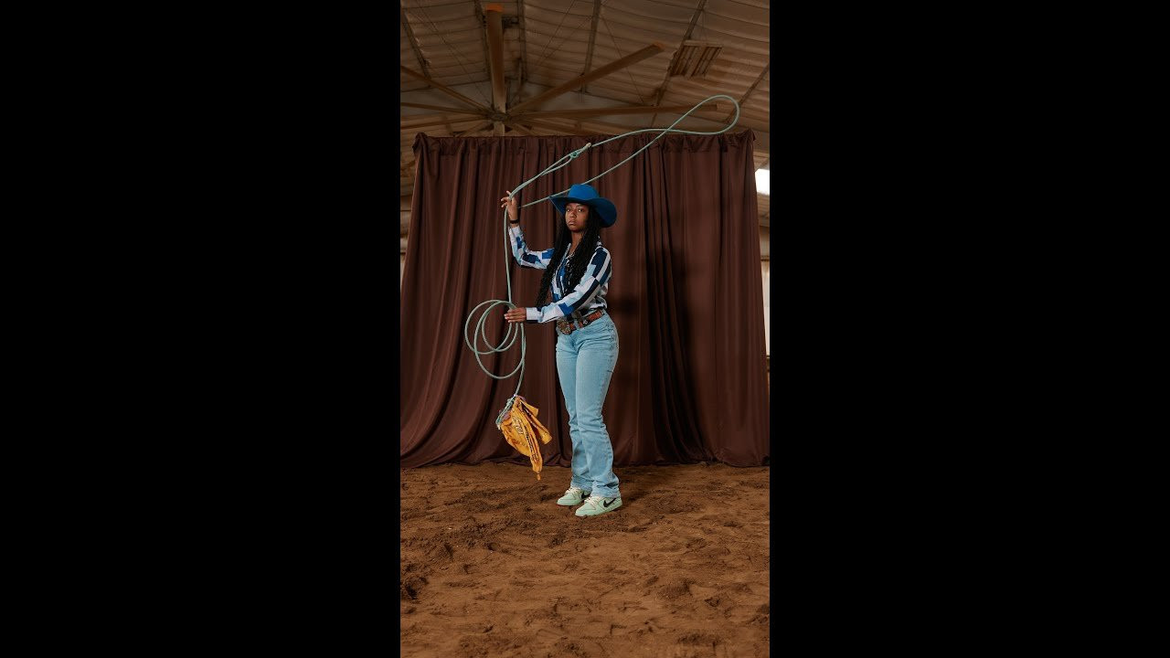 SNKRS heads to Memphis, TN to speak with a few members of the Bill Pickett Invitational Rodeo and drop off the Nike SB "Rodeo" Dunk.<br /><br />Learn More: https://www.nikesb.com/the-vault/sail-box-era/rodeo<br />Get Notified in SNKRS: https://www.nike.com/launch/t/nike-sb-dunk-low-pro-tourmaline<br /><br />More from Nike Skateboarding<br />Official website: https://www.nikesb.com/<br />Instagram: https://www.instagram.com/nikesb <br />Twitter: https://twitter.com/nikesb