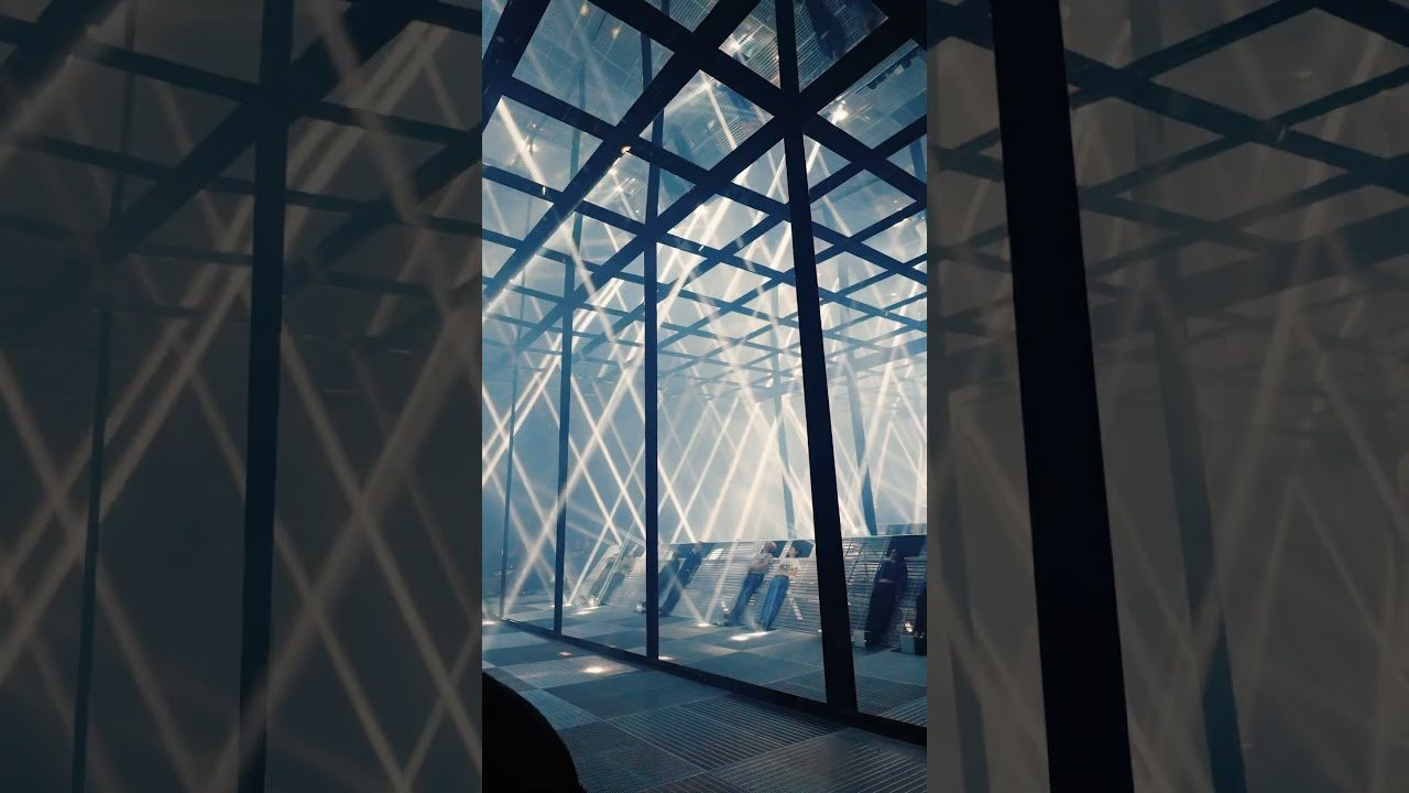 Checkered Future: Frequency Manifest<br />Triennale Milano<br />Viale Emilio Alemagna, 6, 20121<br />Milano MI, Italy<br />Open April 7-13th, 10:30AM–9PM<br /><br />Design: Willo Perron<br />Music: Tim Hecker<br />Production: Villa Eugénie<br />Video: Alto Piano Studio<br /><br />Subscribe now at: http://www.youtube.com/vans?sub_confirmation=1<br /><br />Connect with Vans: <br />http://www.vans.com <br />http://www.tiktok.com/@vans<br />http://www.instagram.com/vans<br />http://www.youtube.com/vans