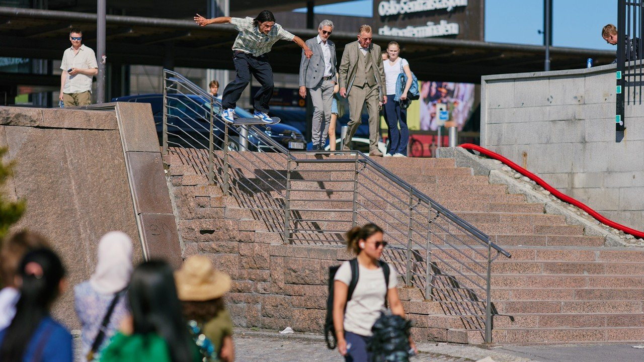 From crusty cobblestones to unthinkable rails, Deedz keeps up his streak as one of the rawest, most mind-bending skateboarders on the planet. This part may be his best yet. <br /><br /><br />Keep up with Thrasher Magazine here:<br /> http://www.thrashermagazine.com<br /> http://www.facebook.com/thrashermagazine<br /> http://www.instagram.com/thrashermag<br /> http://www.twitter.com/thrashermag