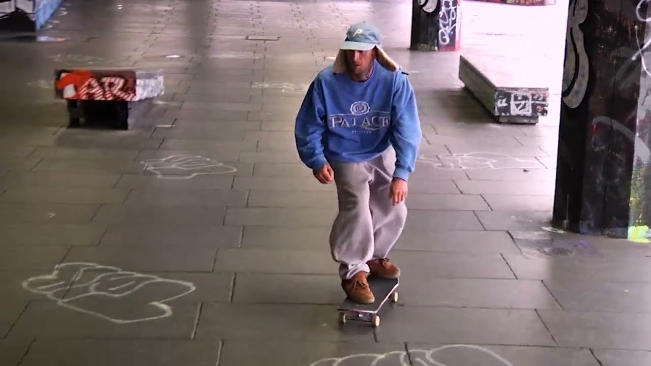 Standing the test of time, the Accel OG is the most iconic and respected skate shoe in the world. Worn by the greatest skateboarders, the Accel OG continues to progress skateboarding to new levels of innovation. <br /><br />Featuring:<br /><br />_ Padded tongue and collar foam<br />_ Elastic tongue straps<br />_ Die Cut STI Energy foam insoles<br />_ Die Cut EVA midsole<br />_ 400 NBS rubber cupsole outsole<br />_ Triple Stitched toe cap & ollie area<br /><br />Available now on www.esskateboarding.com and the best skate shops worldwide.<br /><br />#eS_ACCEL_OG<br /><br />------------------------------------------------------<br />Shop éS footwear and apparel<br />https://esskateboarding.com/<br /><br />Subscribe to our YouTube channel:<br />https://www.youtube.com/user/esskateboarding?sub_confirmation=1<br /><br />We command you follow the Lords and Masters on all social media!<br />Facebook: https://www.facebook.com/esskateboarding<br />Instagram: https://www.instagram.com/esskateboarding/