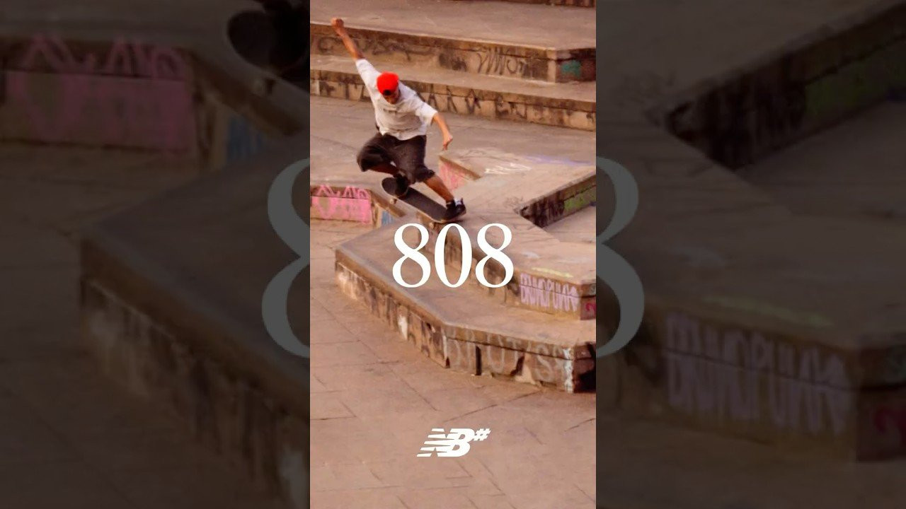 We’ve reduced the overall weight, increased the flexibility and improved the fit. Still the same durability and protection that Tiago loves, simplified and refined for his personal preference.