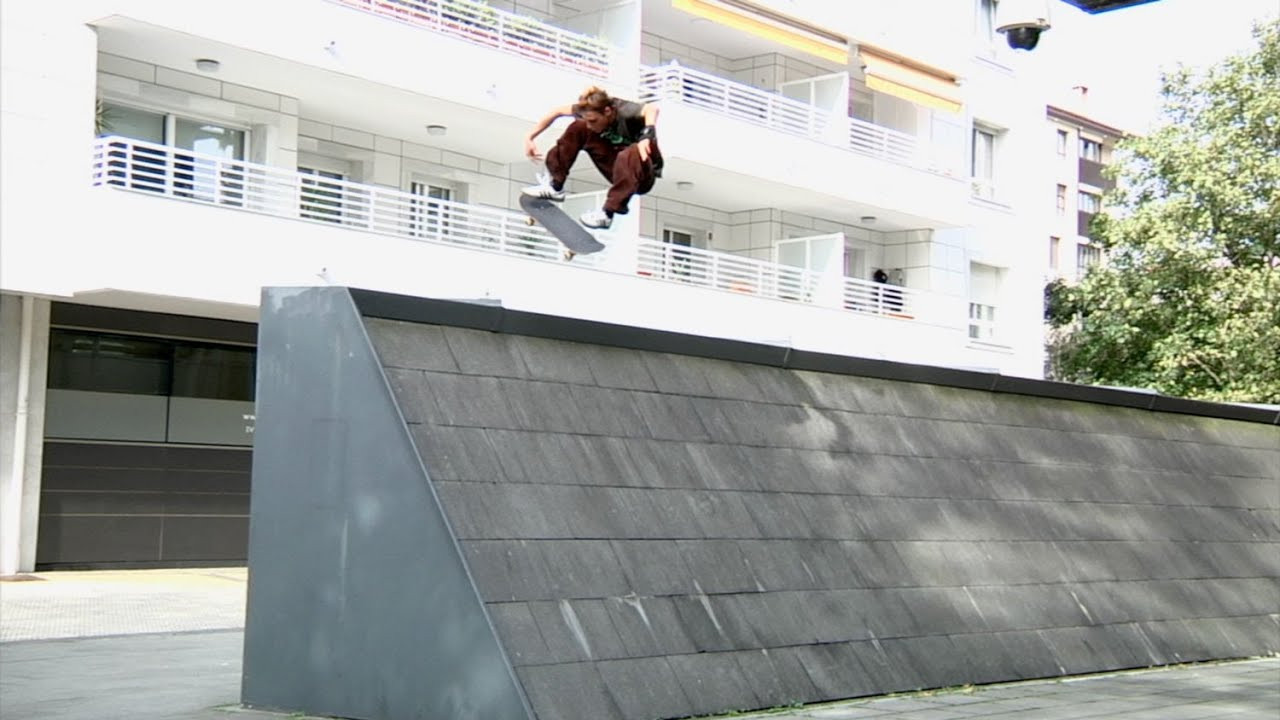 A Tom Barthélémy part by Ruben Delisle.<br /><br />Additional filming by Luc Mazieres, Killian Levifve, Achille Isnard, Thomas Courteille and Greg Tos. <br /><br />Featuring guest tricks from Tim Debauche and Hugo Westrelin.<br /><br />Supported by Element Skateboards and Wallstreet Biarritz.