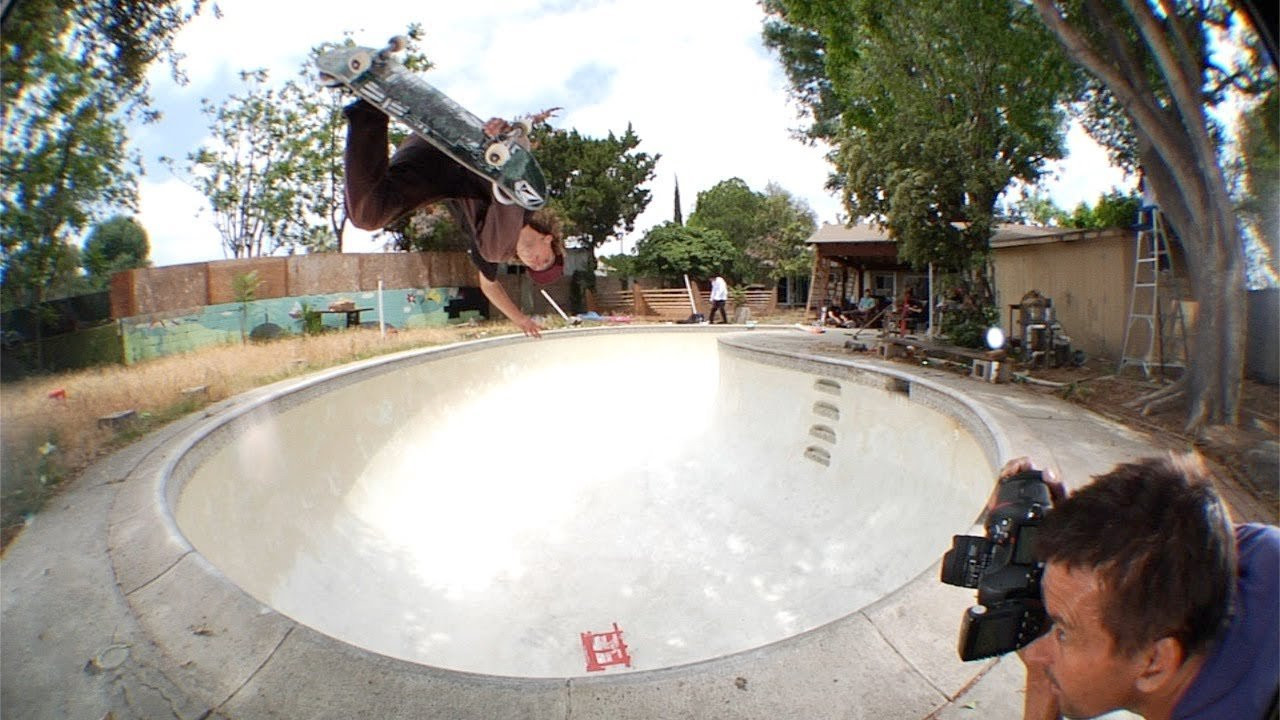In the summer of 2017, Simon was in a terrible car accident resulting in a shattered pelvis and multiple fractures throughout his body. What would have put some people out for years didn't even set Simon back an entire year. 10 months later and he is back on an absolute terror. Watch Simon rip some backyard pools in his first skate edit back since the accident. We love ya Simon!<br /><br />Filmed and edited by Tanner Cudney<br /><br />Simon skates the Lakai Sheffield.<br />Shop the Sheffield here: http://lakai.com/catalogsearch/result/?q=sheffield
