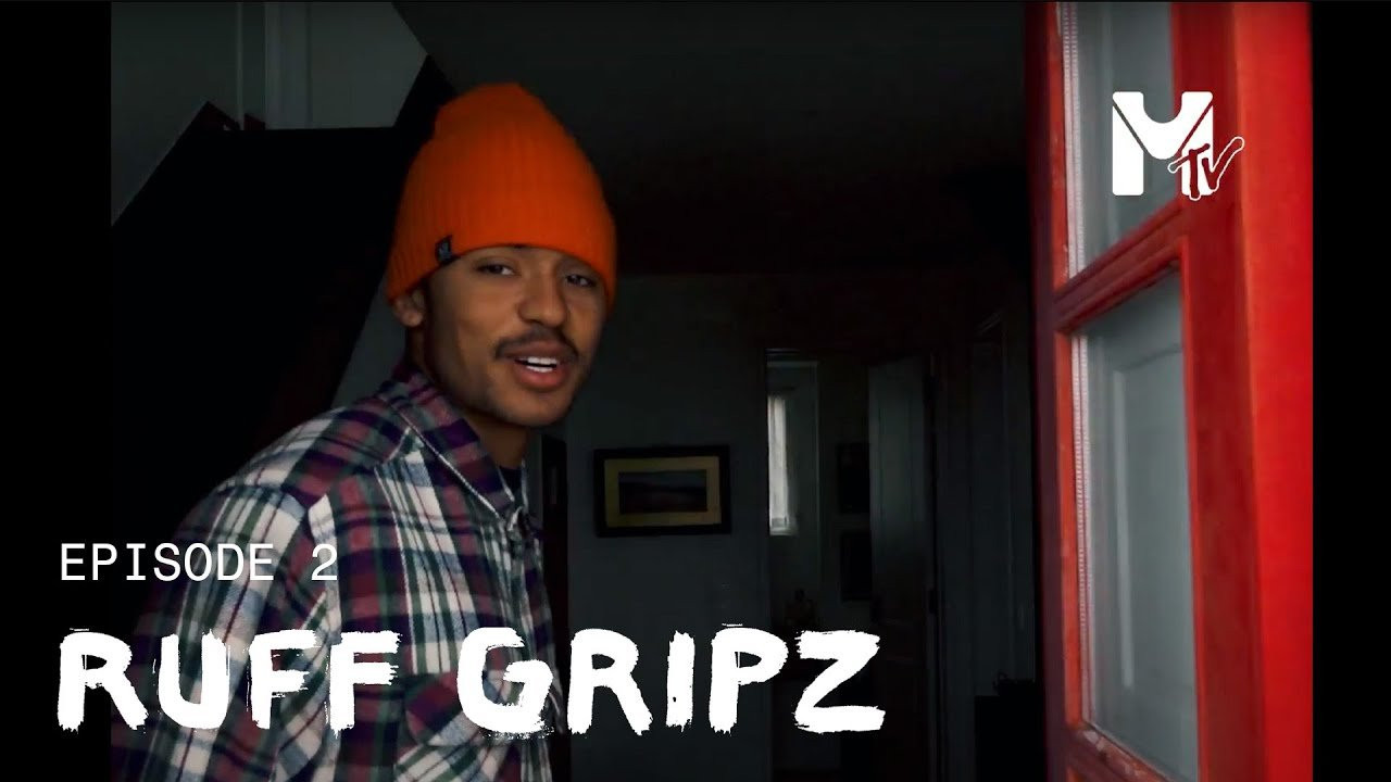 Episode 2 takes you to Element x Millet's crib. Follow along while the crew experiences differencies and similarities between skateboarding and bouldering and goes from solving 8A bouldering problems in the woods to skating Lisbon's streets.