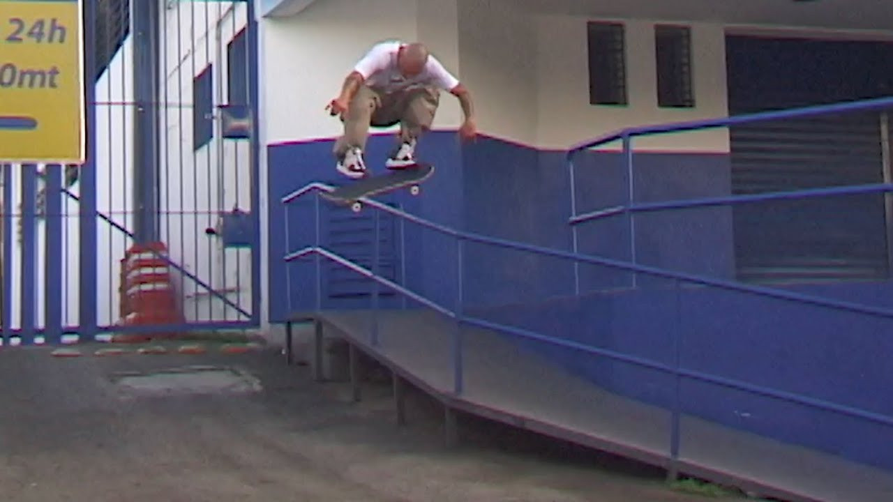 Filmed and edited by Rodrigo de Andrade.
