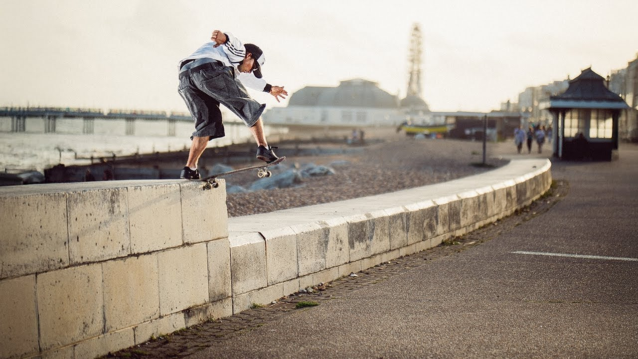 Filmed and edited by Al Hodgson <br />Additional filming: Jude Harrison & Harrison Woolgar <br />Guest Skaters: Dom Henry & Clément Le Gall<br /><br />Music: '<br />Özel's Dance Routine' - Özel Türkbas<br />'Yarim Gitti Cesmeye' - Afet Serenay <br /><br />'Hello Banana' - LongDistanceDan <br />https://dustedindustries.bandcamp.com/<br /><br />Thumbnail photo by Clément Le Gall<br /><br />Filmed exclusively in Sussex, England.<br />Orwellian World Landscape, 2024.