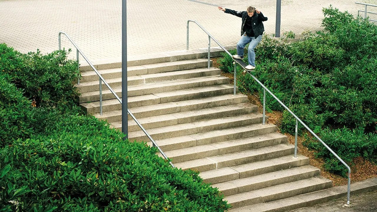 Own skateboards are pure D.I.Y. Even the boards are made by themselves in their workshop in Stuttgart. Now they put out full length number three. Again with classic editing by Aktion Forall.<br /><br />[It’s a reupload. Video is from 2022]<br /><br />website // www.bubbleskatemag.com<br />instagram // @bubbleskatemag<br />tiktok // @bubbleskatemag