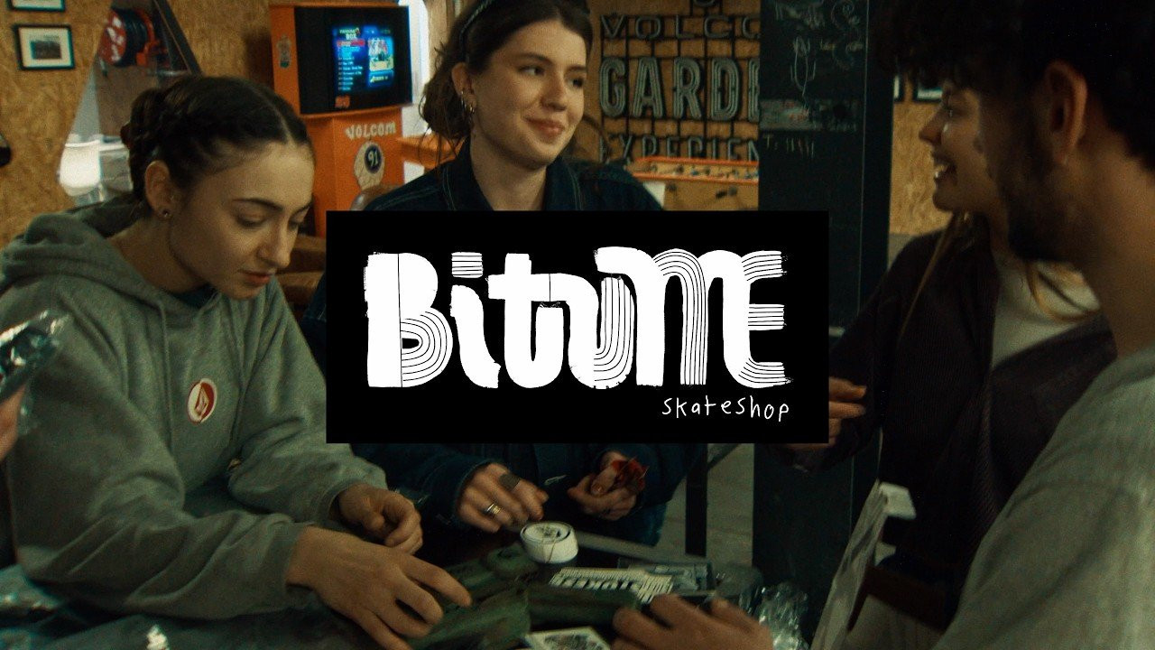 Bitume Skateshop knows how to mix business and pleasure! After placing their seasonal order in the showroom, they hit the Volcom Skatepark to film their #HardDayAtTheOffice session. Watch Melissa Horvath, Matéo Durand, Martin Laborie, Jeremy Grousset, Estelle Legrand, and Mathis Ciambrone in action—with a surprise visit from locals Tom Barthelemy, Pierre Hirribarren, and Hugo Westrelin.<br /><br />Filming/editing by Jeremy Hugues<br />Music by Clavicule