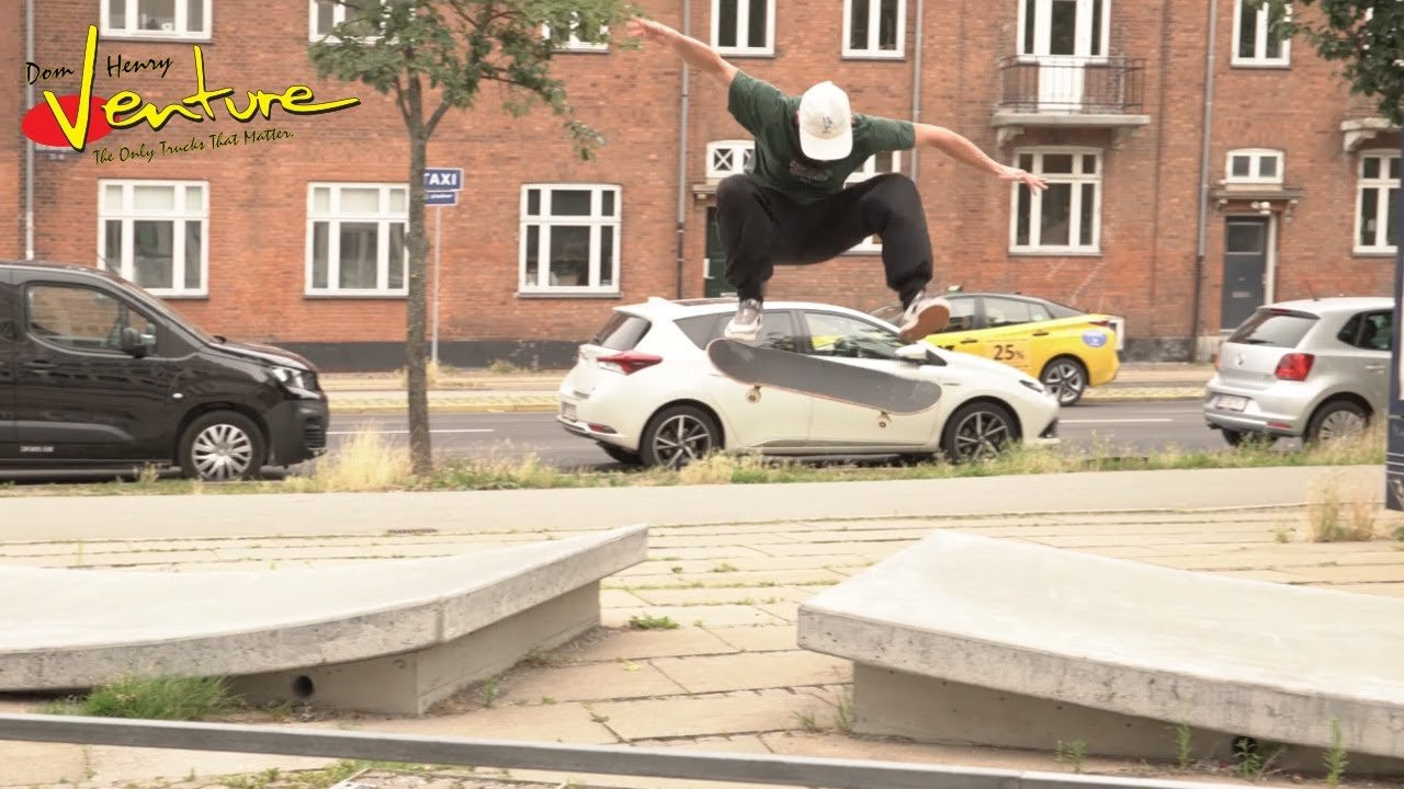 Dom Henry in the streets of Copenhagen for Venture Trucks. <br />Filmed by Jim Craven<br /><br />https://www.instagram.com/roydenzman/<br />https://www.instagram.com/jimcravenfilm/<br /><br />https://www.instagram.com/venturetrucks/<br />#VentureTrucks #Awake<br />http://venturetrucks.net/