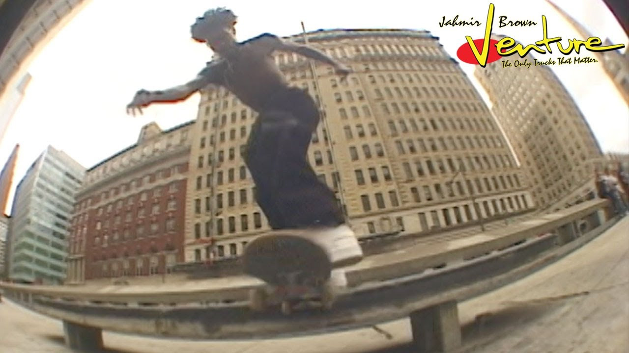 Philly in the building. Jahmir Brown holding it down<br /><br />https://www.instagram.com/jahbulbatron/ <br />https://www.instagram.com/venturetrucks/<br />#VentureTrucks #Awake<br />http://venturetrucks.net/