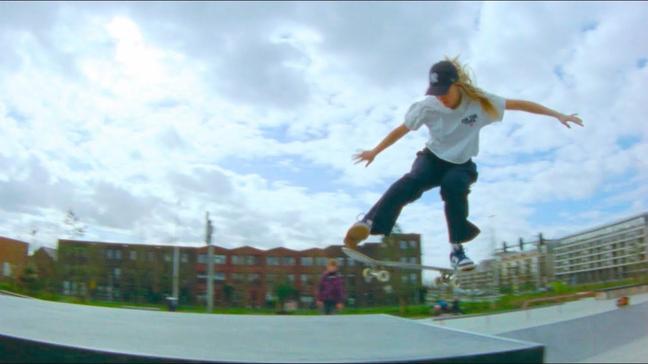 Full circle moment for Keet Oldenbeuving as she reflects on her first international contest in Paris years ago and looks ahead to her return this summer.<br /><br />More from Nike Skateboarding<br />Official website: https://www.nikesb.com/<br />Instagram: https://www.instagram.com/nikesb <br />Twitter: https://twitter.com/nikesb