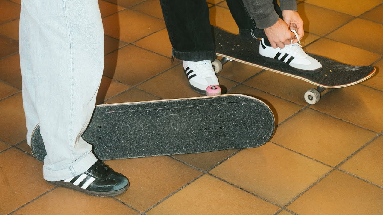 Simple, yet iconic. Sascha Scharf and Tim Janke taking the Samba ADV by adidas Skateboarding on a dérive through the streets of Berlin followed by Dan Schulz.<br /><br />///<br /><br />https://www.skatedeluxe.com/adidas-samba<br /><br />///<br /><br />Video by: Dan Schulz<br />Filmed by: Dan Schulz <br /><br />////////////////////////////////////////////////////////<br /><br />skatedeluxe skate shop: https://www.skatedeluxe.com<br />Instagram: https://www.skatedeluxe.com/instagram<br />TikTok: https://www.skatedeluxe.com/tiktok<br />Facebook: https://www.skatedeluxe.com/facebook<br />Twitter: https://www.skatedeluxe.com/twitter<br /><br />////////////////////////////////////////////////////////