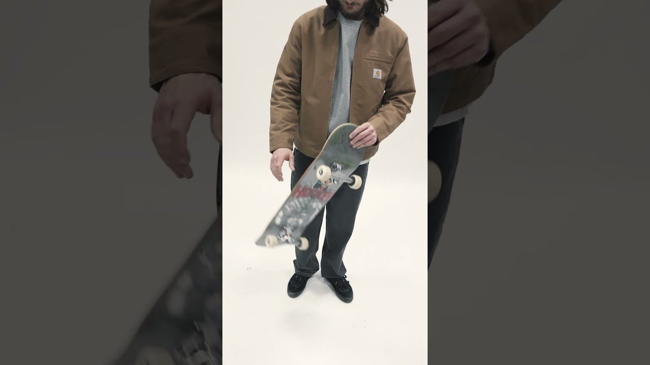 Carhartt WIP is back with some new jackets in some nice color ways. Get your preferred one in our shop! #shorts #carharttwip #skatedeluxe