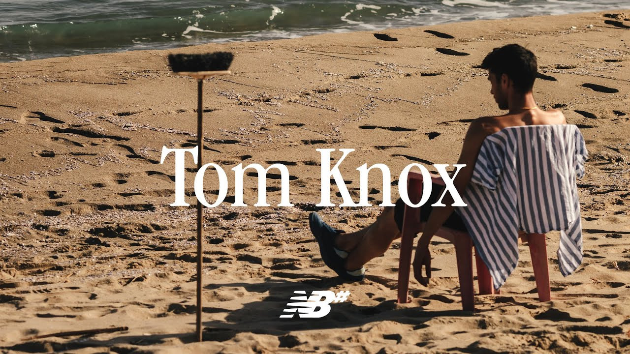 Tom Knox escapes the UK winter to the coast of Sicily for his new 440 's<br /><br />Filmed and edited by Jacob Harris<br /><br />"When I See Scissors, I Cannot Help But Think Of You"<br />Composed and Performed by The Dead Texan<br />Courtesy of Kranky, Ltd.