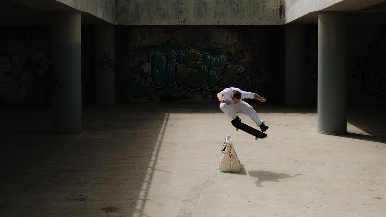 15 years of Popname <br /><br />Featuring Roman Lisivka, Marcus Shaw, Eda Jarolimek, Frantisek Havranek & Marek Kocak.<br />London, Berlin, Athens, Prague, 2024.<br /><br />Edited by Nataniel Vetrovsky