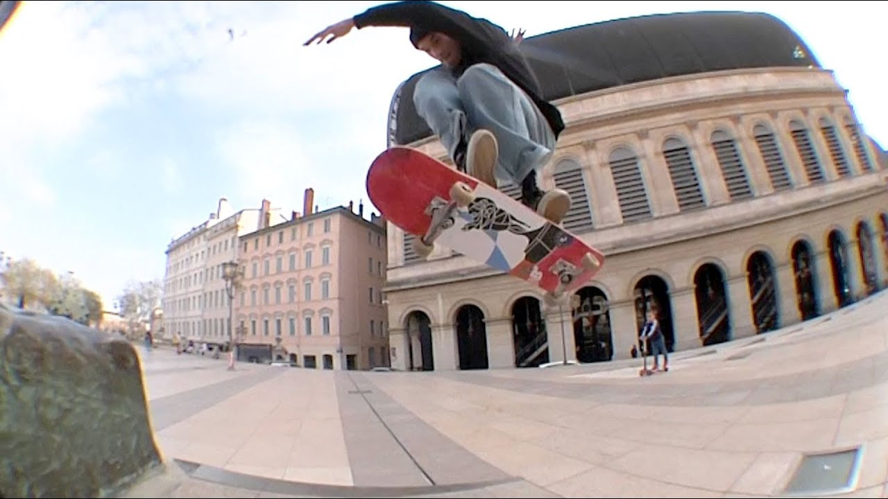 Filmed and edited by Vincent Jugnet.<br /><br />Guest skater: Enzo Morel