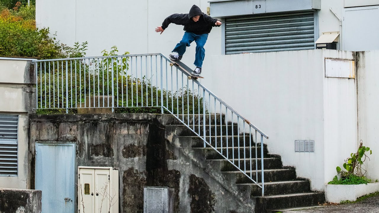 Filmed and edited by Arthur Ducat (with additional filming from Michael Rodriguez and Thomas Vigoureux).<br /><br />Featuring Arthur Ducat, Augustin Desiré, Remy Monier, Gauthier Perillat, Kierian Guthier, Julie Betrix and Sanders Shein.<br /><br />Thumbnail photo by Sebba Bartoloni.