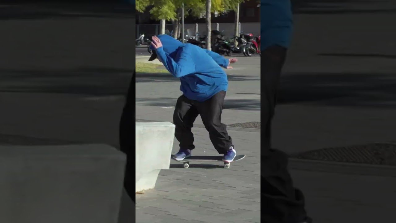 The king 👑 of pop, @stevieculhane with a switch backside flip 👀 - in the brand new @muckmouth Stylus Mids.<br /><br />🎥 @blai_costa - watch the full edit on our YouTube account and at esskateboarding.com<br /><br />Check the @Muckmouth x éS Stylus Mid out at your local skate shop and www.eSskateboarding.com<br /><br />#eS_muckmouth #eS_Vegan #eS_Stylus_mid #ThankYouSkateboarding #sneakers #sneaker.<br /><br />------------------------------------------------------<br />Shop éS footwear and apparel<br />https://esskateboarding.com/<br /><br />Subscribe to our YouTube channel:<br />https://www.youtube.com/user/esskateboarding?sub_confirmation=1<br /><br />We command you follow the Lords and Masters on all social media!<br />Facebook: https://www.facebook.com/esskateboarding<br />Instagram: https://www.instagram.com/esskateboarding/