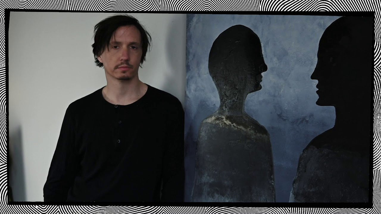 VOLCOM PRESENTS TRULY PEACE PUNK ART SHOW ON MAY 10TH IN MADRID FEATURING THE WORKS OF ELZO DURT, MARIO DUPLANTIER AND BILL NOIR. AN EVENING WITH THE EUROPEAN ARTISTS FEATURED IN THE SPRING 19 VOLCOM COLLECTION, LIVE ART FROM BILL NOIR, LIVE MUSIC FROM THE SHRINE, SURPRISES, DRINKS AND GOOD TIMES IN THE CAPITAL OF SPAIN.