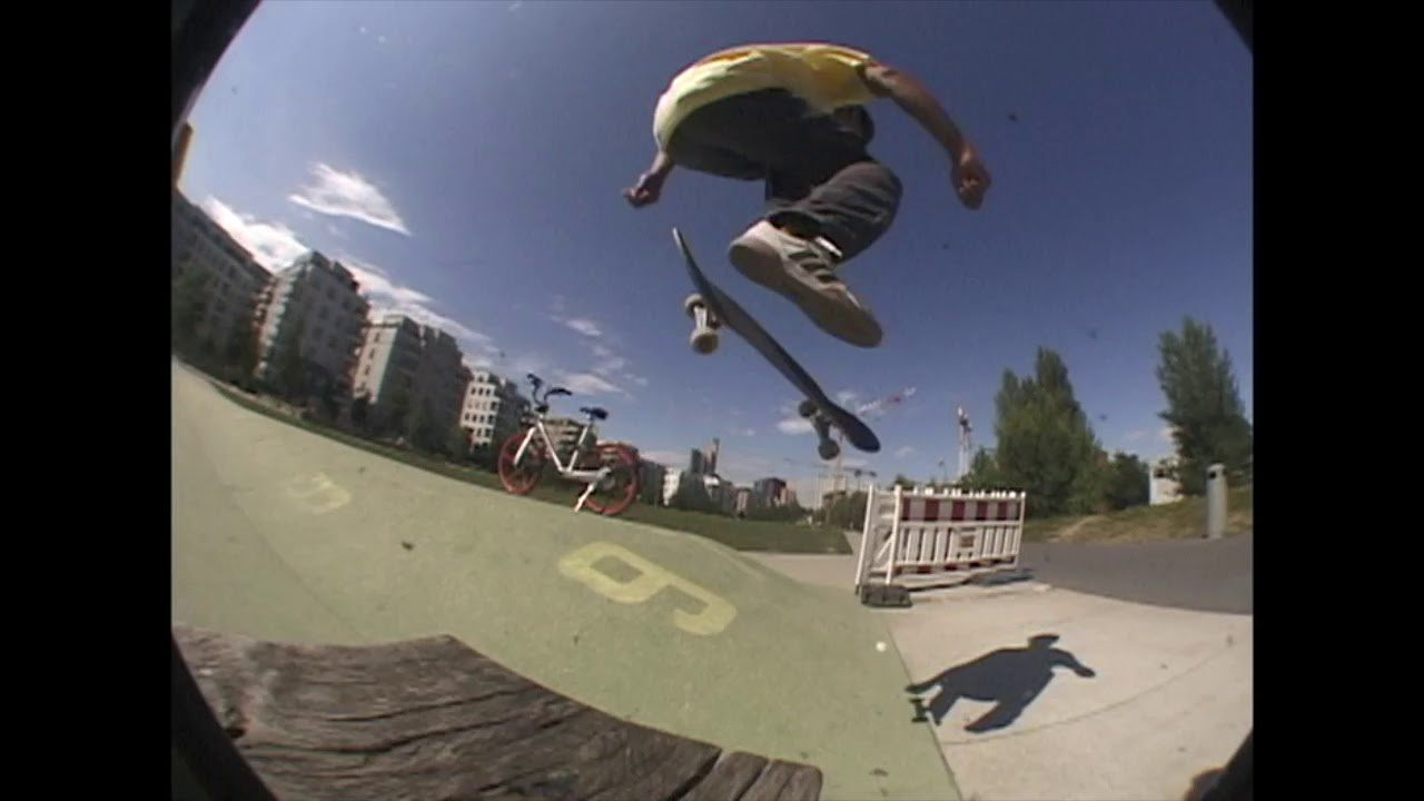 Michael Magalhaes. Venture Trucks. Awake.<br /><br />https://www.instagram.com/venturetrucks/<br /><br />https://www.instagram.com/maxgeronzi/<br /><br />http://venturetrucks.net/