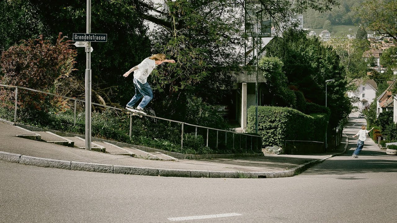 Featuring Martino Cattaneo, Kilian Zehnder, Michael Brunner, Schianta Lepori, Simon Perrottet, Sven Kilchenmann, Rocco Mueller, Oliver Weismantel, Livio Gritti, Janos Herzog, Jan Solenthaler, Michel Mueller, Jonas Fetz, Severin Von Ow, Noam Lichtenstein and Willow Voges Fernandes.<br /><br />Filmed and edited by Shqipron Bobaj.<br /><br />Thumbnail by Fabian Reichenbach.<br /><br />https://colourgroup2007.com/