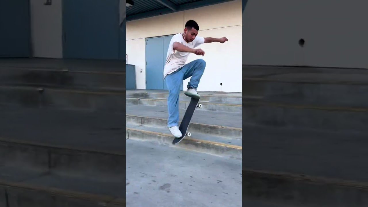 @jon1of1 out there in those icy Accel Slims.<br /><br />🎥 @eric_iwakura<br /><br />Shop the #eS_Accel_Slim on esskateboarding.com and all good skate shops👟<br /><br />------------------------------------------------------<br />Shop éS footwear and apparel<br />https://esskateboarding.com/<br /><br />Subscribe to our YouTube channel:<br />https://www.youtube.com/user/esskateboarding?sub_confirmation=1<br /><br />We command you follow the Lords and Masters on all social media!<br />Facebook: https://www.facebook.com/esskateboarding<br />Instagram: https://www.instagram.com/esskateboarding/