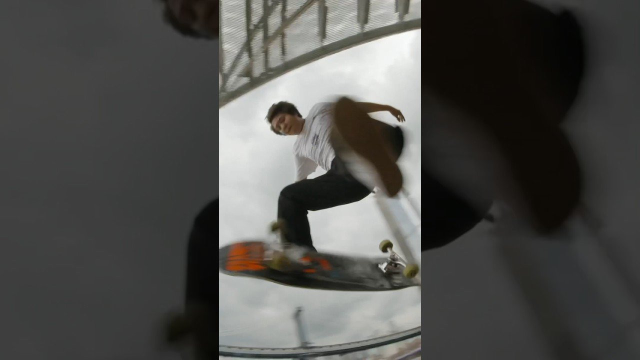 Franky Villani whipping a switch big heel down a costal 3 block in New York while filming for our 2019 video ‘Encore’ <br /><br />Filmed by Eric Iwakura<br /><br /><br />► Subscribe to Primitive Skate: http://bit.ly/prmtvsub<br /><br /><br />🔥 Follow us:<br />Instagram: http://instagram.com/primitiveskate<br /><br />💰 Shop:<br />http://primitiveskate.com<br /><br />Primitive Skateboarding was established in early 2014 by Paul Rodriguez and Heath Brinkley. Our pros are Paul Rodriguez, Tiago Lemos, Miles Silvas, Spencer Hamilton, Robert Neal, Carlos Ribeiro, Wade Desarmo, Franky Villani, Giovanni Vianna, Trent McClung and Tre Williams. Ams: Kyonosuke Yamashita, Dylan Jaeb, and Filipe Mota.o