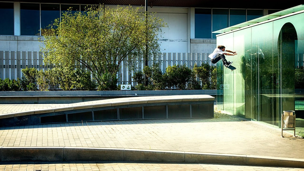 What a year! 2016 has been one for the record books. Our team has been non stop on the move this whole year and have produced some of the most impressive videos Element has seen in years. This is a collection of some of our favorite moments from those projects. Some you might remember, some you might be seeing for the first time. <br /><br />Either way enjoy, and Happy Holidays!