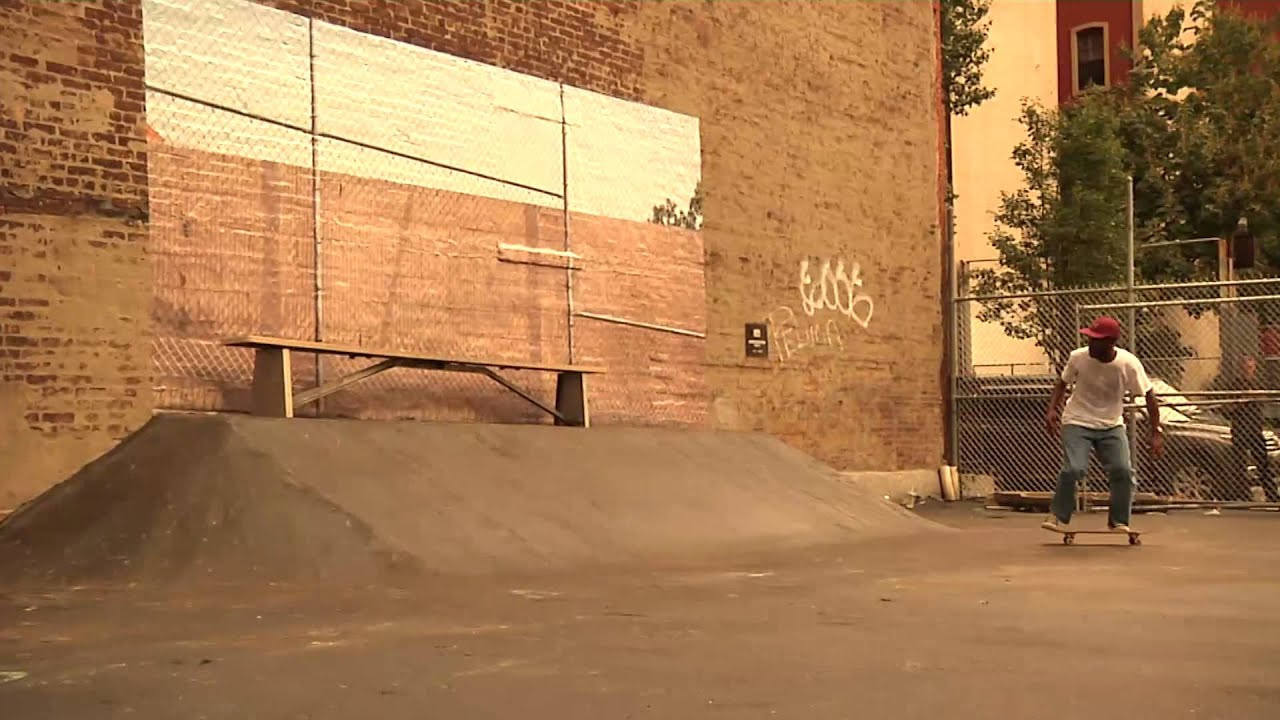 Old Dirty Al Davis Skates the Lockwood Cons Spot in New York City. <br />Filmed and edited by John Valenti.