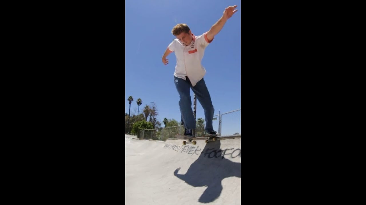 Van Eggers DIY line from his part featured in his segment "Creating" in issue 19!🎨<br />📹 Blake Housenga<br /><br />#Skateboarding #Art