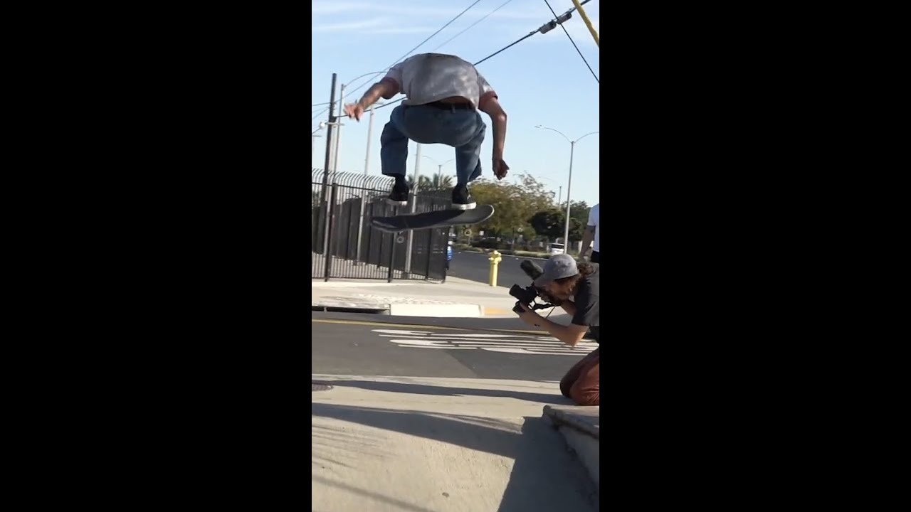 Van Eggers from his segment "Creating" in issue 19!💥<br />🐟📹 Blake Housenga<br /><br />#Skateboarding #Art