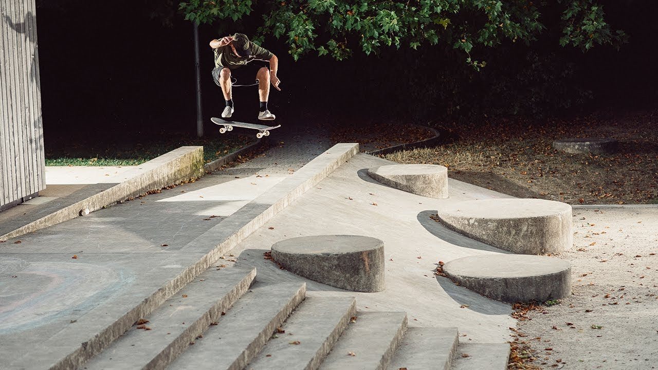 <p>Filmed and edited by Romain Batard.<br><br>00:00 - Tom Belot<br>02:40 - Team<br>07:19 - Quentin Boillon<br>09:04 - Arno Wagner<br>12:37 - Mika Germond<br><br>Thumbnail image by Cl&eacute;ment Le Gall.</p>