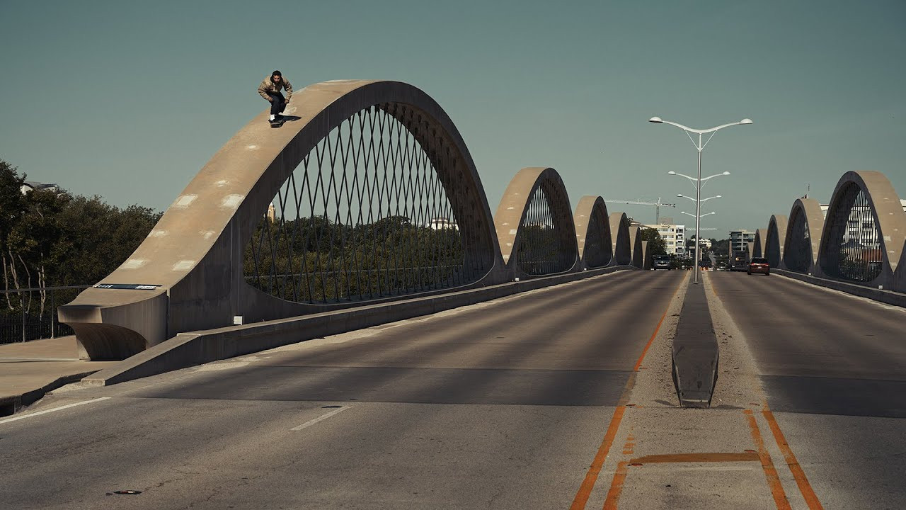 Whether under a bridge or the edge of a building, Ronnie's picture-perfect form is unmistakable. But beauty has its price. Check the work that went into every clip from Honeymoon. <br /><br />Keep up with Thrasher Magazine here:<br /> http://www.thrashermagazine.com<br /> http://www.facebook.com/thrashermagazine<br /> http://www.instagram.com/thrashermag<br /> http://www.twitter.com/thrashermag