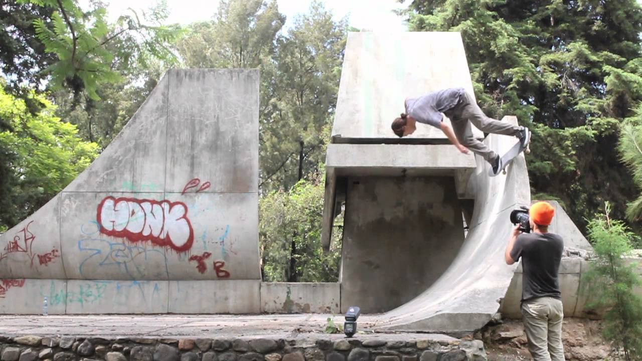 Go Skate Day 2012 in Guatemala<br />Music by Los Tiros<br />http://lostiros.bandcamp.com/
