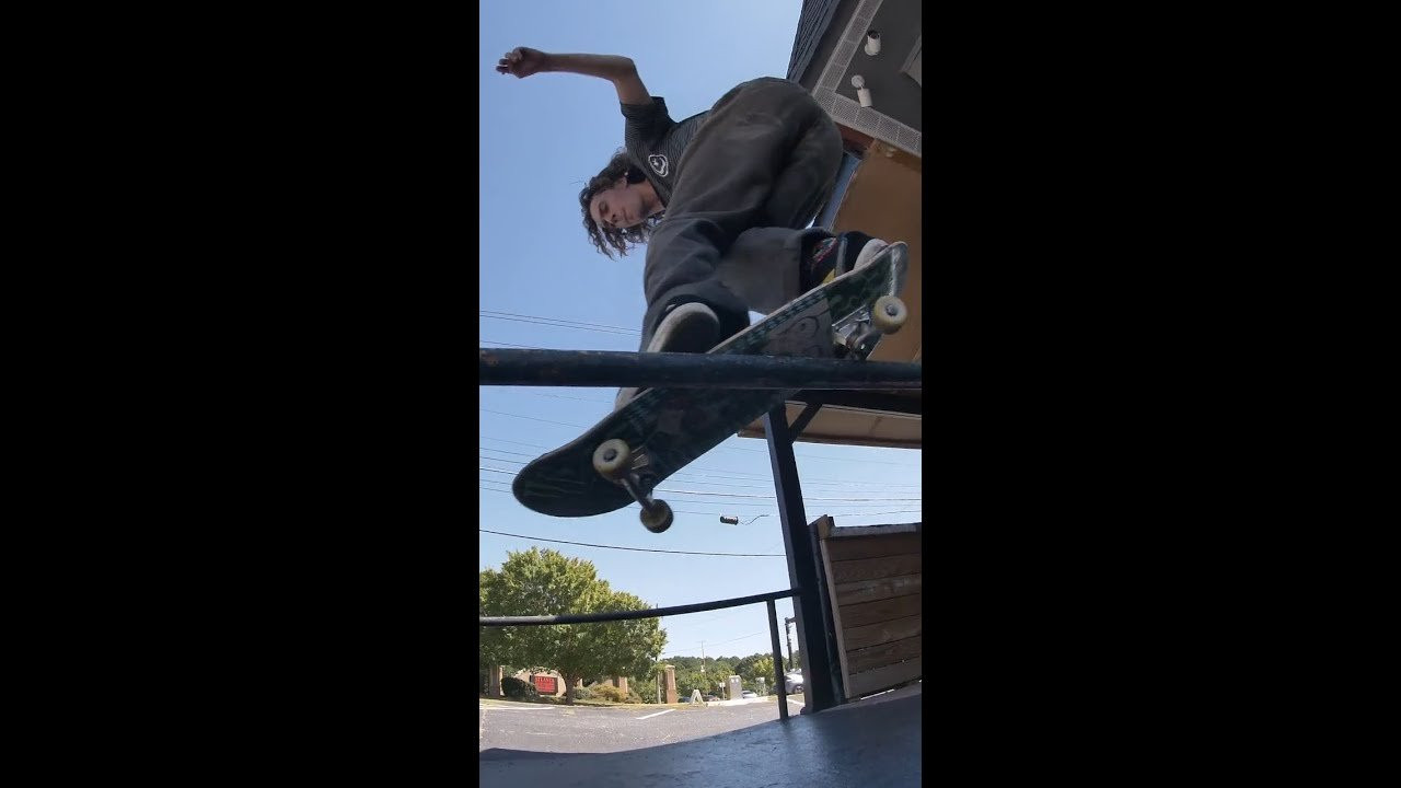 Braden Hoban opener from issue 20!💥<br />📹 Nick Hanson<br /><br />➡️ Full issue link in bio!<br /><br />#Skateboarding