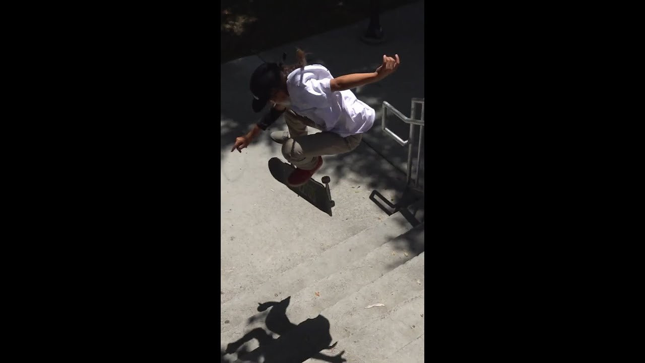 Julian Agliardi from his segment in issue 19!💥<br /><br />🚨 Issue 20 link in bio!🚨<br /><br />#Skateboarding