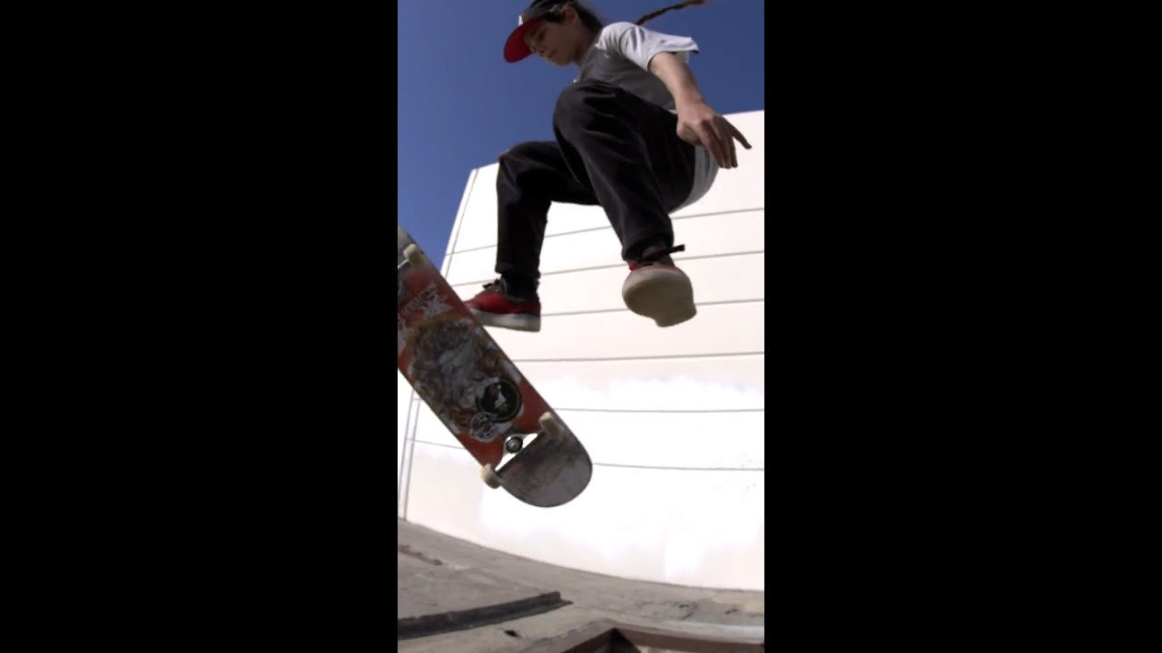 More DIY hits with Julian Agliardi from his segment in issue 19!💥<br />🎥 Blake Housenga<br /><br />🚨 Issue 20 link in bio!🚨<br /><br />#Skateboarding #DIY