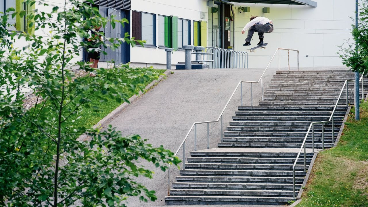 Filmed and edited by Tobbe Tiusanen.<br /><br />Thumbnail image by Fabien Ponsero.