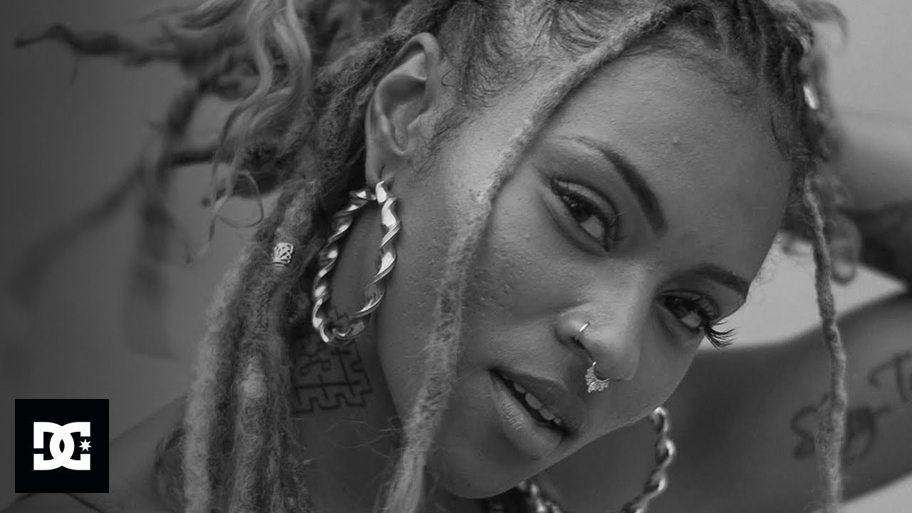 Fusing creativity and style, we connected singer & songwriter Naomi Wild and emerging stylist Brittany Byrd together for our Spring 2021 campaign.