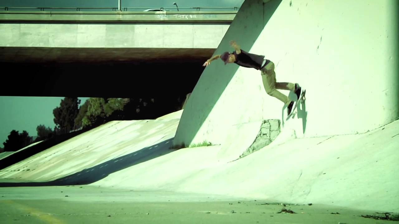 Emerica Proudly Presents: The Reynolds. Higher Quality, Made in Emerica. <br /><br />See more at Emerica.com/TheReynolds<br /><br />facebook.com/Emerica<br />twitter.com/Emerica<br />youtube.com/Emerica<br />instagram @Emerica