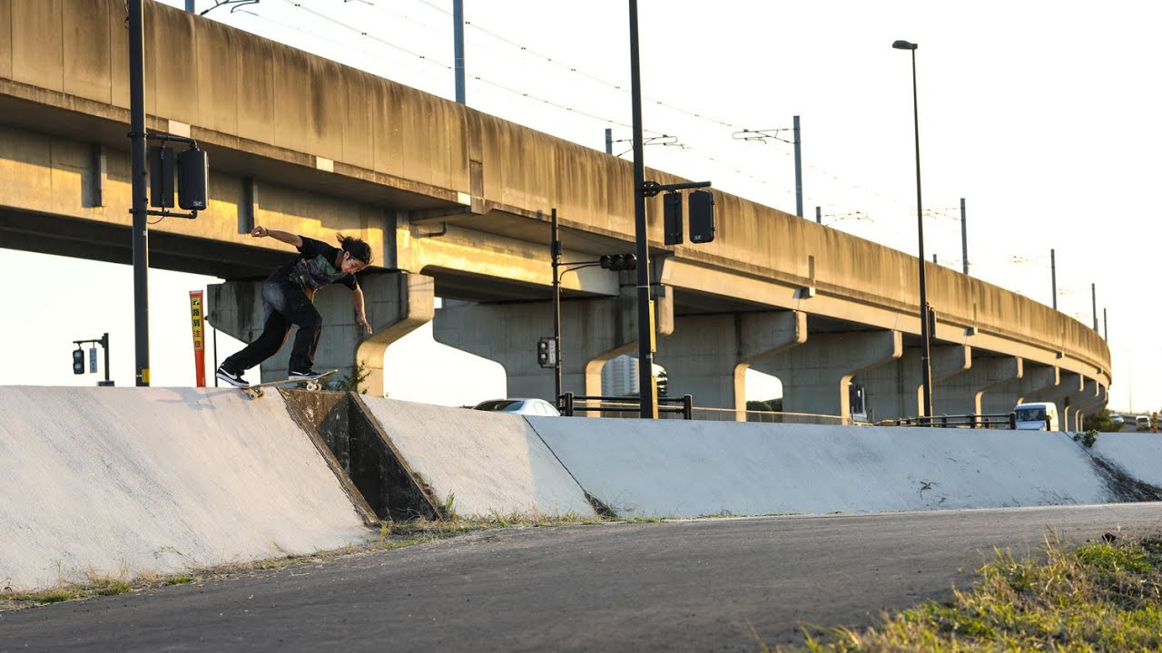 Filmed and edited by Hideki Ishii.<br /><br />Thumbnail image by Yoshiaki Endo.