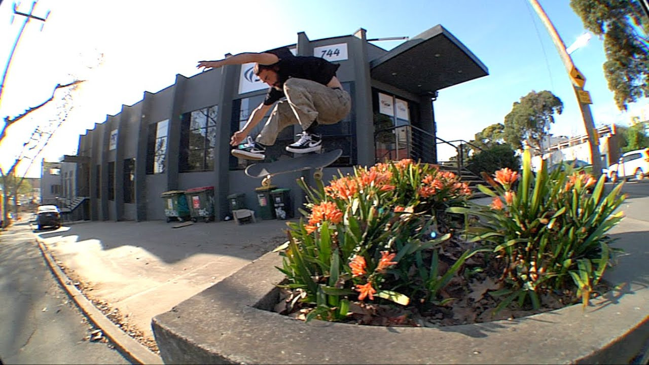 Nick Boserio, Dante Narita-Johnson, Ben Lawrie, Tai Wepa and Hayley Wilson in the new Nike SB React Leo shoe.