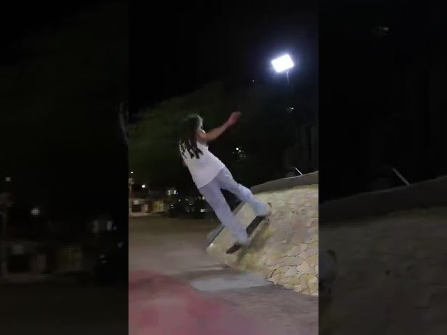 OG IPATH rider Adelmo JR half cabs on a slick & steep bank.