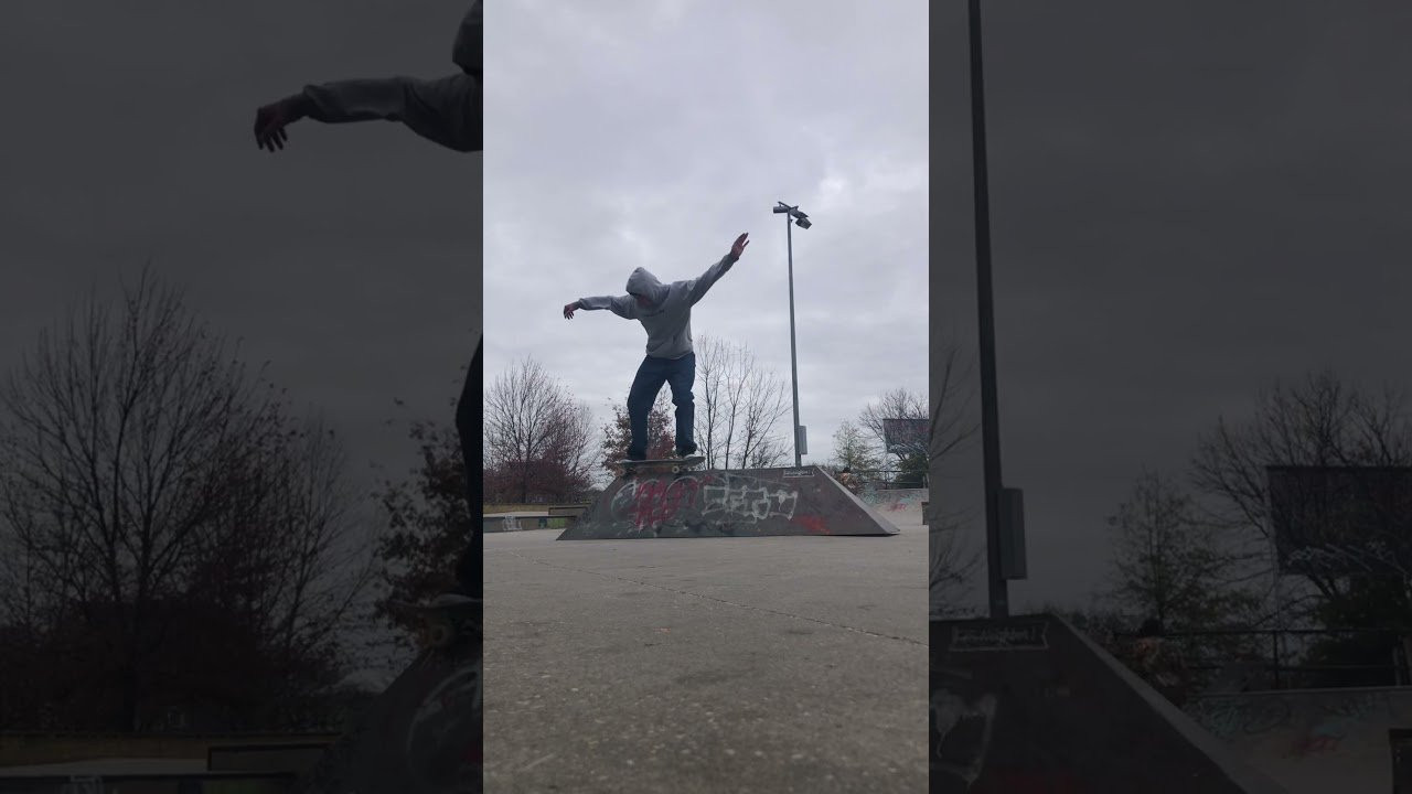 Myles Jams around Baltimore & Richmond as the seasons turn.<br /><br />Filmed by Jason Bundy, Ben Swauger, Christian Miller & Toby Angel. <br /><br />#ipath #ipathfootwear #ipathshoes #myleswillard #toymachine #skateboarding