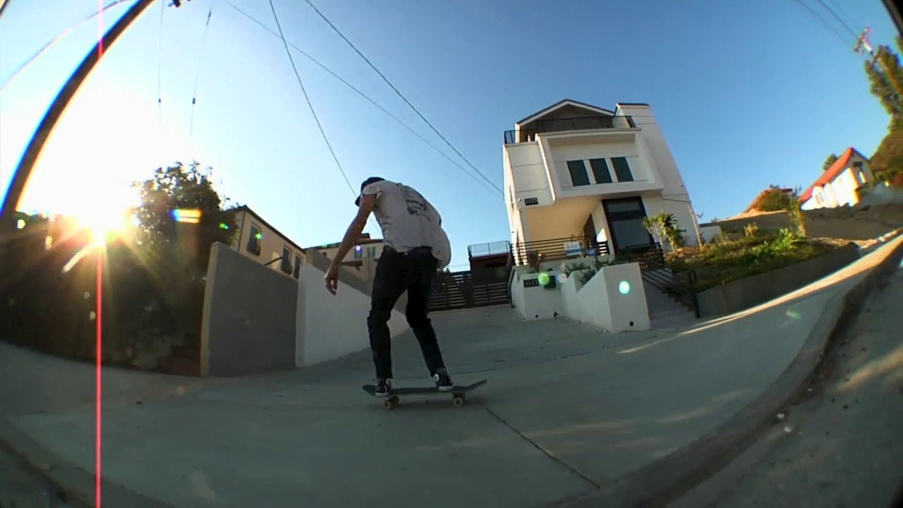 Sean Pablo and friends cruise around Los Angeles, California in his new Converse CONS CTAS Pro colorway.<br /> <br />Filmed and Edited: Logan Lara