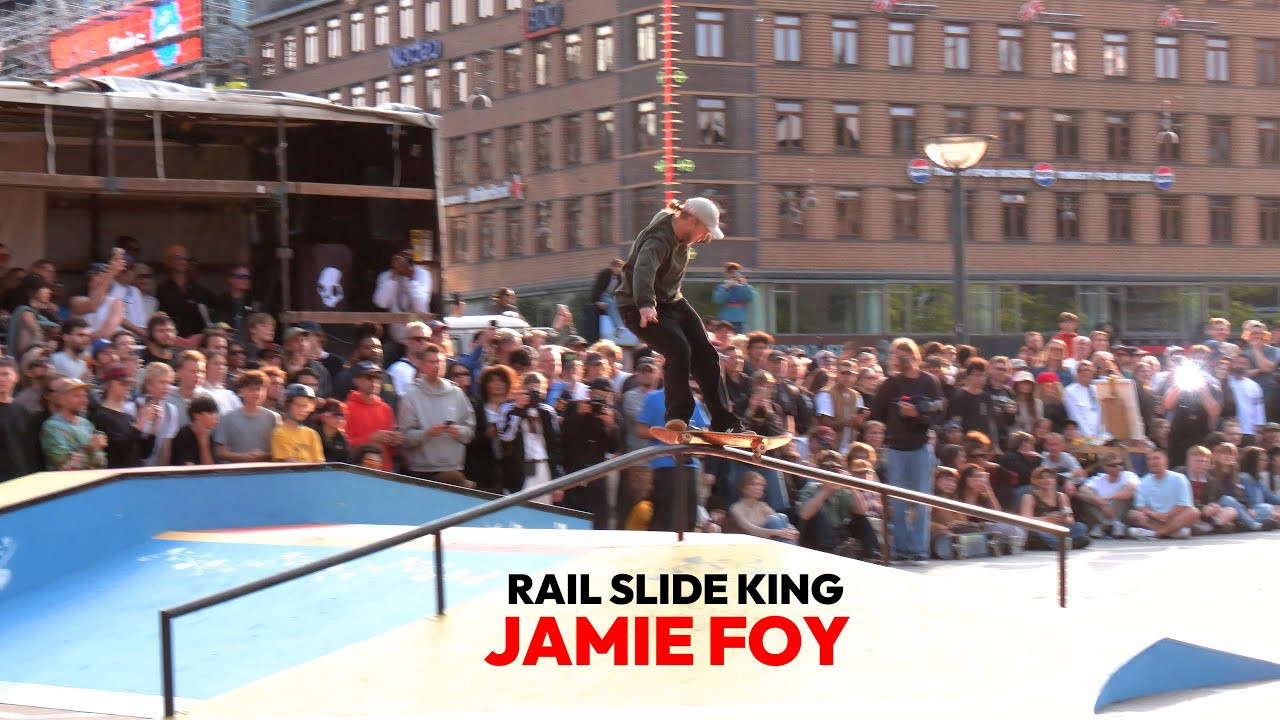 #skateboarding #skateboardvibes #skate <br />The last day of CPH Open 2025 dropped straight into the heart of Copenhagen at Rådhuspladsen — full sun, full crowd, full chaos.<br /><br />55 skaters deep. No warmups. No chill. Just pure finals carnage featuring heavy hitters like Felipe Nunes, Mason Silva, Tiago Lemos, Filipe Mota, Gavin Bottger, Shane O'Neill, Rayssa Leal, Jamie Foy, Grant Taylor, Oski, Evan Mock and more.<br /><br />Everyone came swinging, but only six made it to the top — and one walked away with the crown. After the dust settled, the crew threw down one last time in a head-to-head death race that felt more like Mario Kart with concrete.<br /><br />Tap in to relive the madness, the slams, the lines, and the last gasps of Copenhagen Open 2025. See you in 2026 — if the city recovers by then.<br /><br />Camera @davidkendbaker<br /><br />✅ Sub To The Channel For More Videos: https://youtube.com/doseskateboarding<br /><br />👉 Visit: http://doseskateboarding.com<br />👉 Follow: http://instagram.com/doseskateboarding/<br />👉 Twitter: https://twitter.com/doseskate<br />👉 TIKTOK https://www.tiktok.com/@doseskateboarding<br /><br />Subscribe to DOSE for more skate life videos.<br />For news about skateboarding every day, check out https://doseskateboarding.com/