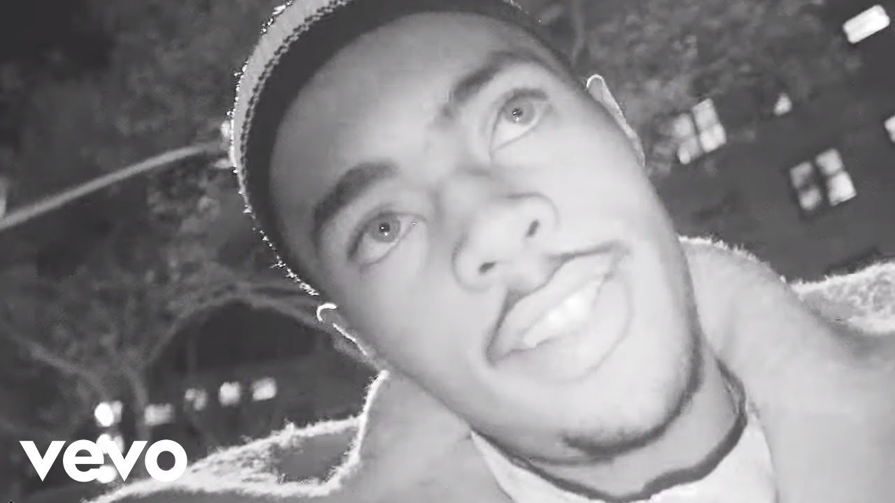 MUDBOY OUT NOW <br />http://smarturl.it/MUDBOY<br /><br />Directed by Tyler Ross, Nick Walker, & Sheck Wes<br />Produced by take a daytrip and 16 yr old <br /><br />Twitter: @SheckWes<br />Instagram: @SheckWes<br /><br />#SheckWes #MoBamba #MUDBOY<br /><br /><br />Twitter: @SheckWes<br />Instagram: @SheckWes<br /><br />#SheckWes #MoBamba #Mudboy<br /><br /><br />Music video by Sheck Wes performing Mo Bamba. (C) 2018 G.O.O.D Music/Cactus Jack/ Interscope Records<br /><br />http://vevo.ly/Rgn9aF<br /><br />#SheckWest #MoBamba #Vevo #HipHop #OfficialMusicVideo